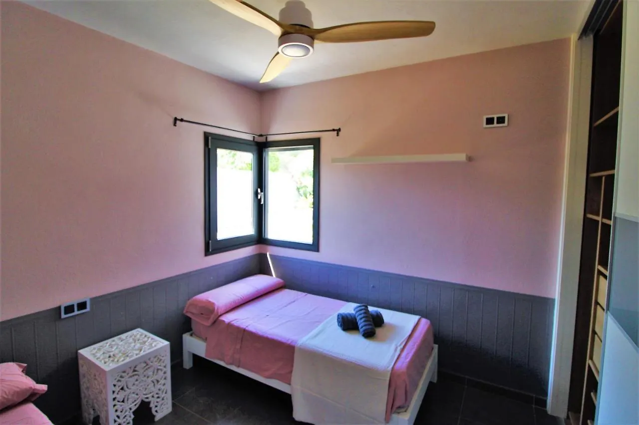 Semesterbostad Ca Na Elena Ibiza Villa San José Spanien